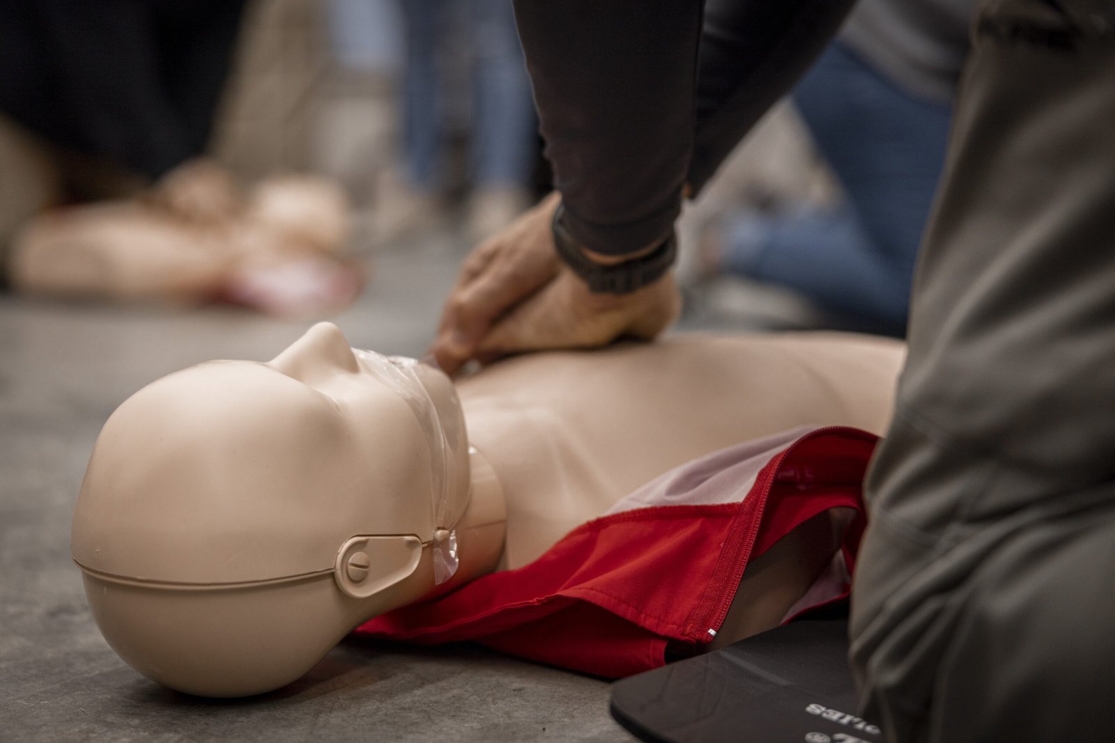 DEMO: HSI CPR Training- Adult, Child, Infant, and AED